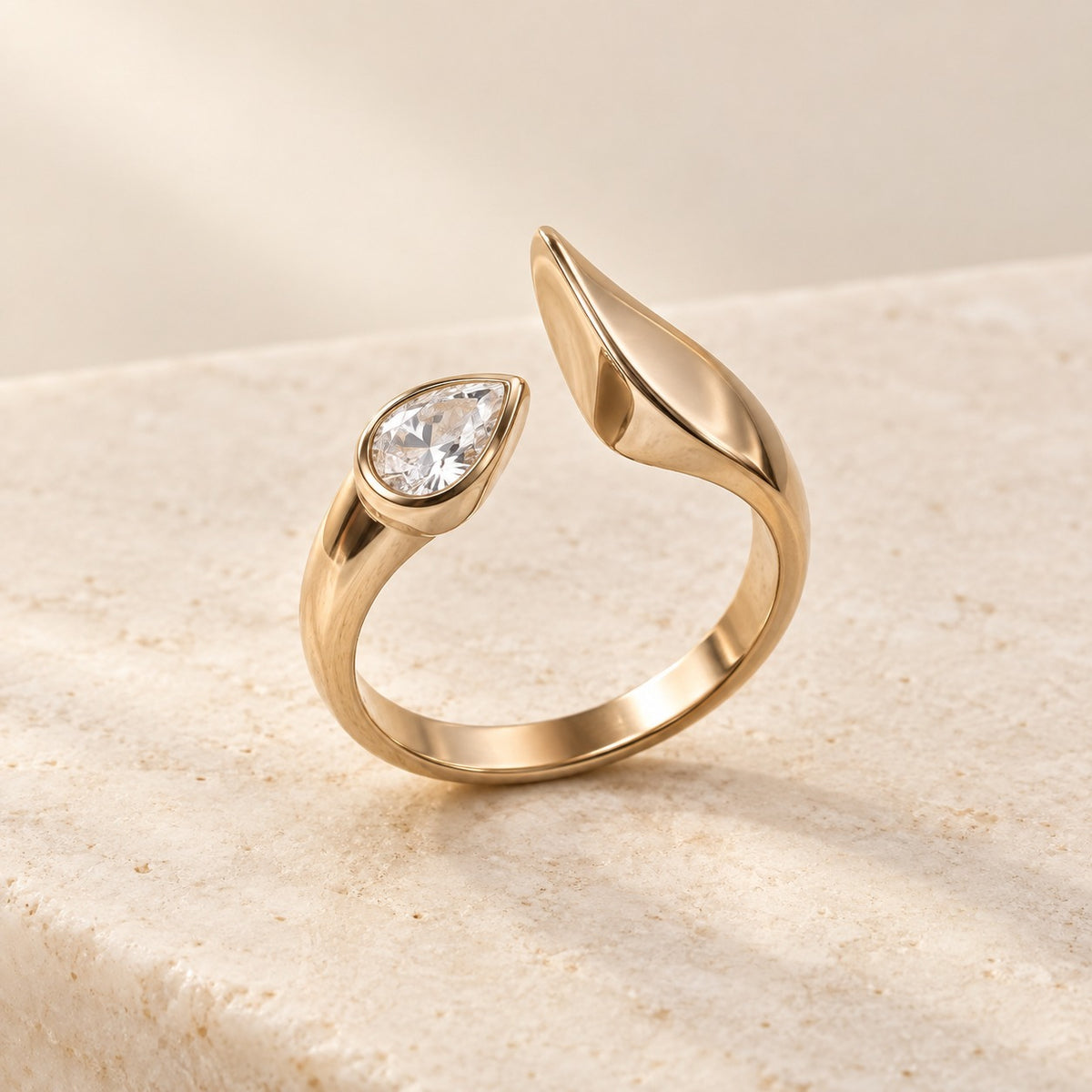 VIVALORA® Aster Fold Ring — primary product view