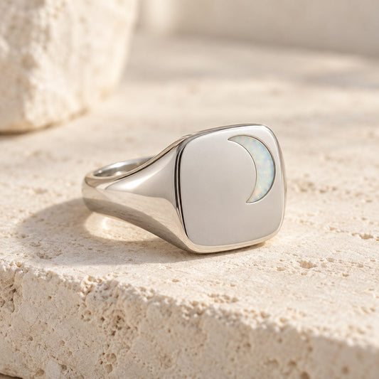 VIVALORA® Luma Crescent Signet Ring — primary product view